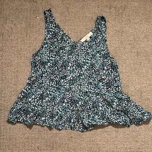 Sleeveless ruffle LOFT top